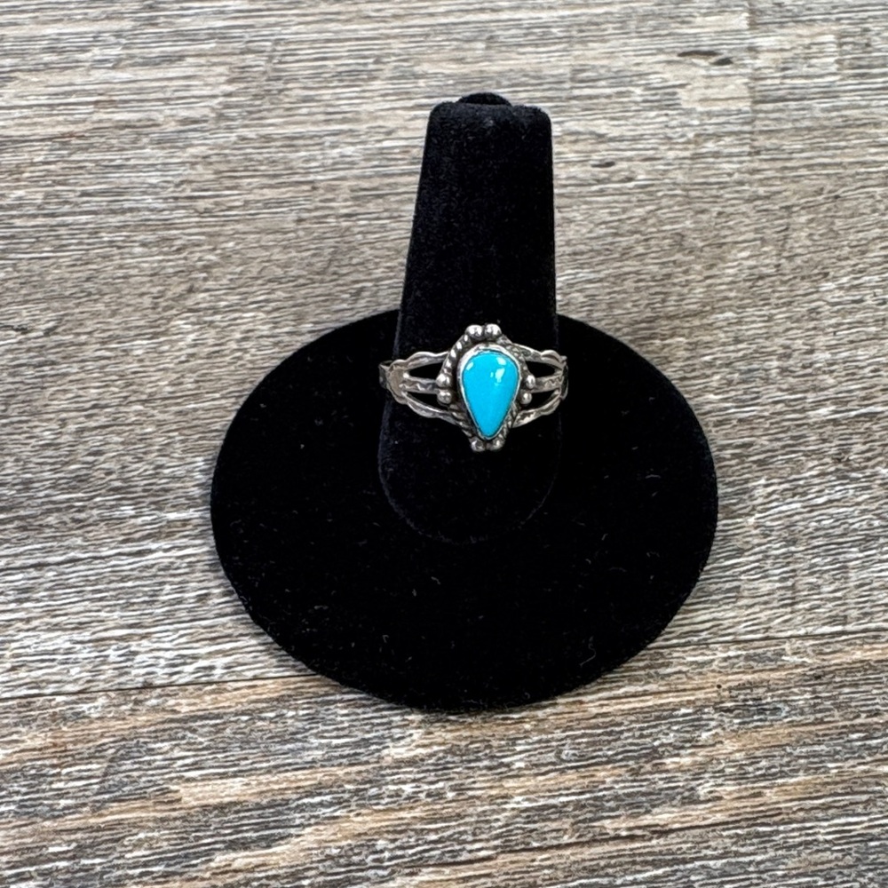 Sterling Silver Turquoise Teardrop Ring | Size 7 | Southwestern Style